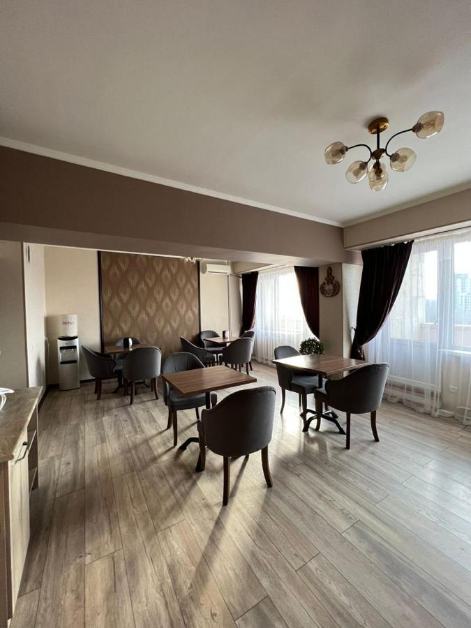 Seven Hotel Bishkek Exterior photo